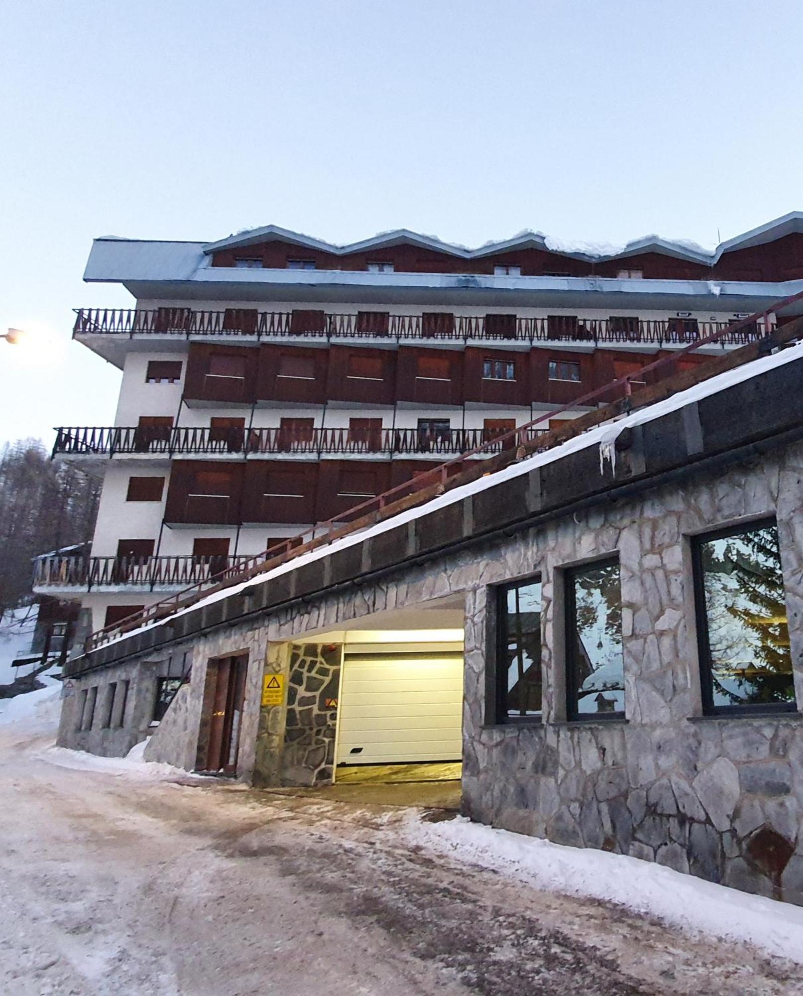 Ferienwohnung Cervino 1865 Family House & Friends - Cir 0517 Breuil-Cervinia Exterior foto